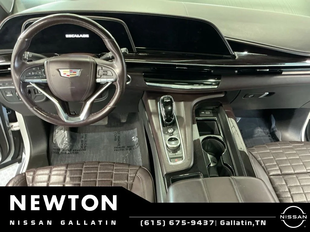 Used 2021 Crystal White Tricoat Cadillac Sport Platinum image 15