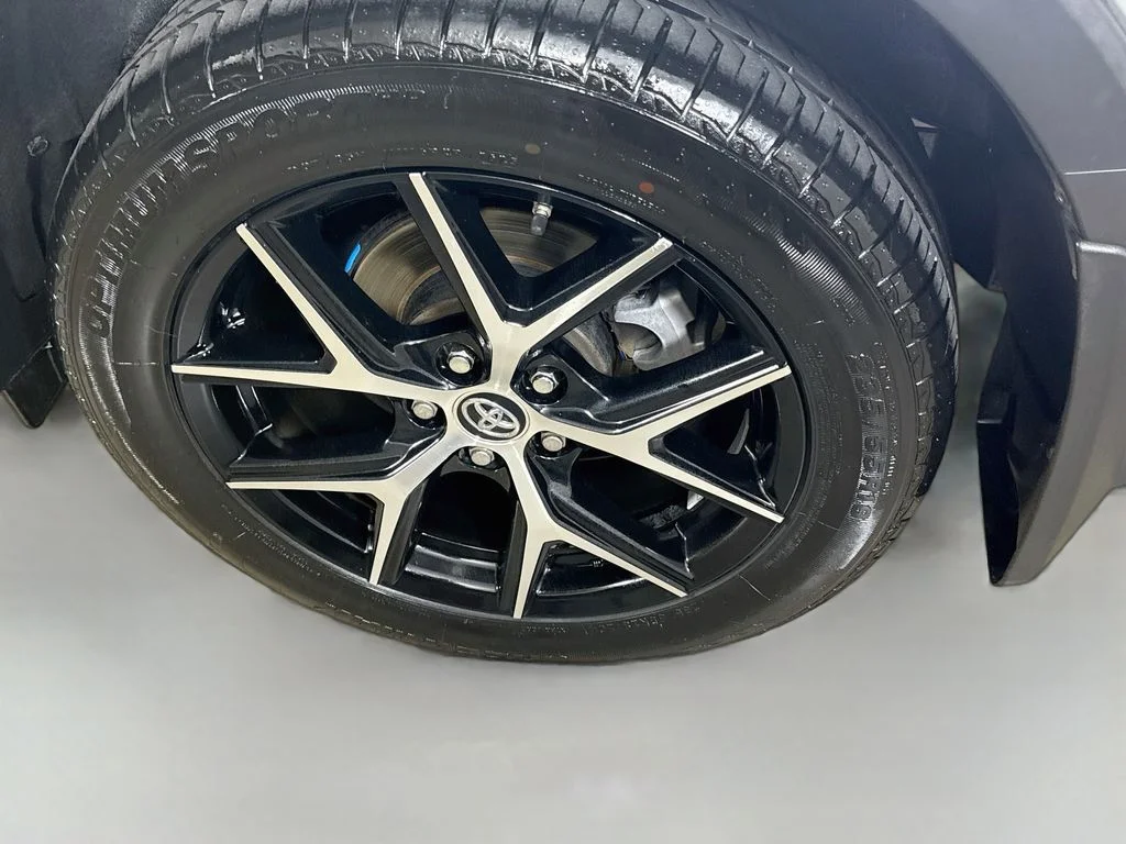 Used 2018 Silver Sky Metallic Toyota SE image 30