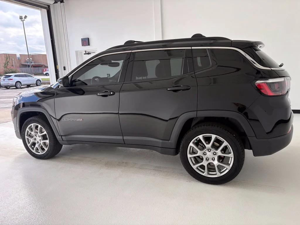 Used 2024 Black Jeep Latitude Lux image 16