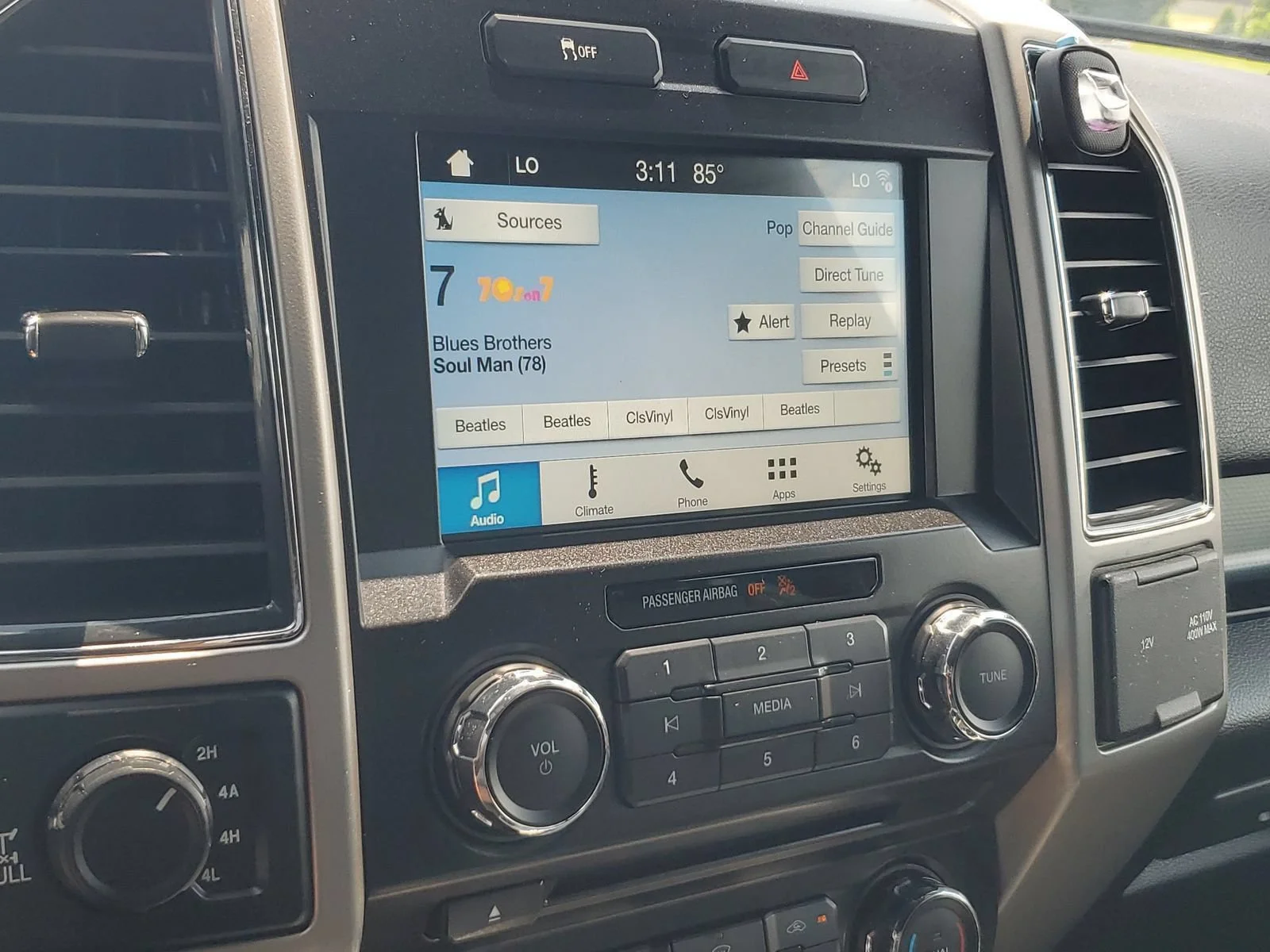Used 2017 Black Ford Lariat image 21