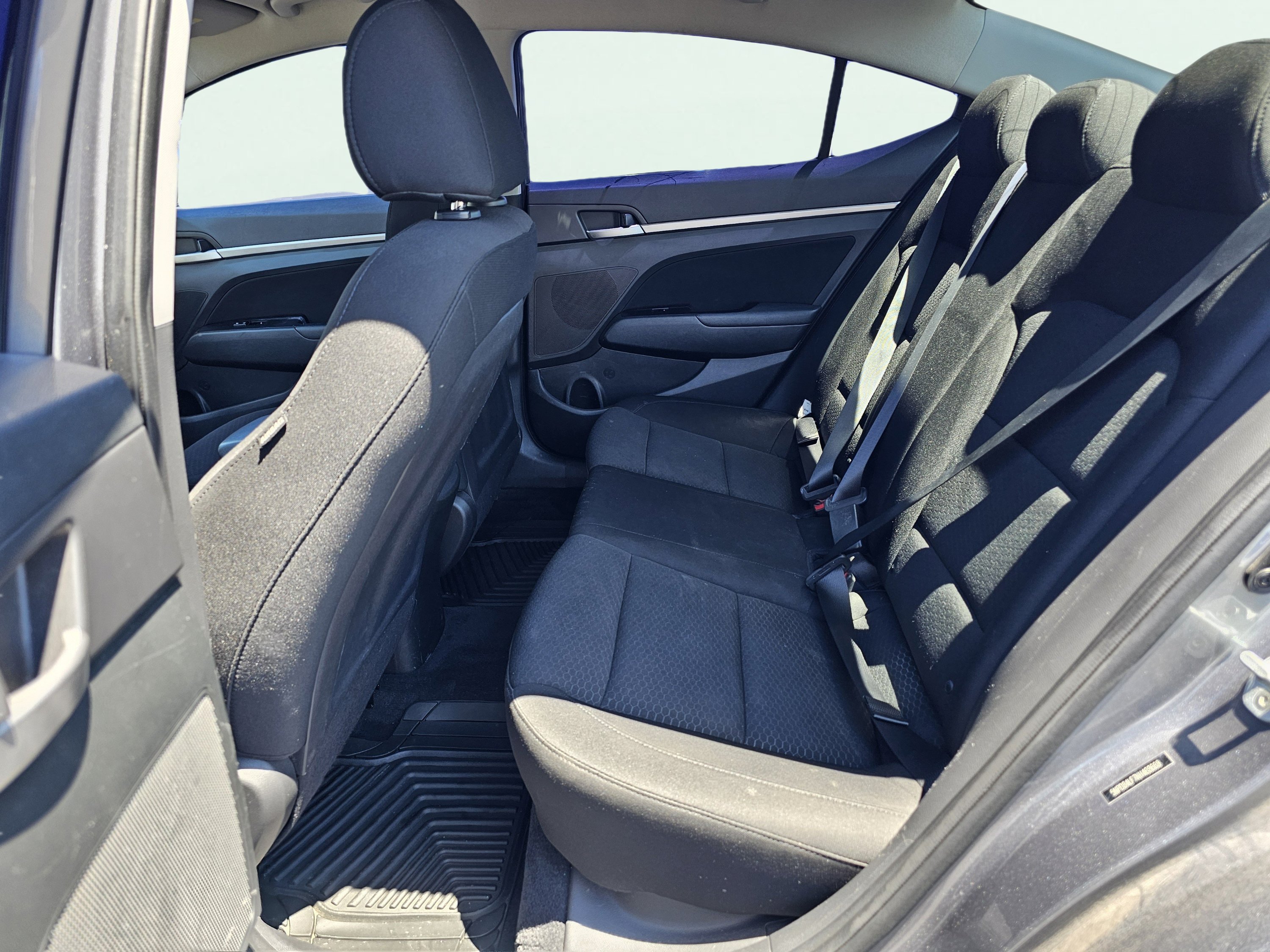 Used 2019 Machine Gray Hyundai SEL image 29