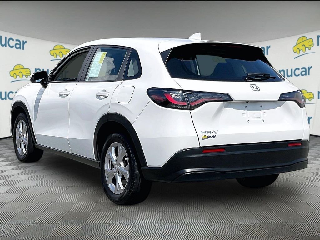 Used 2023 White Honda LX image 4