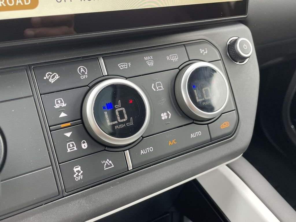 New 2026 Borasco Grey Land Rover X-Dynamic SE image 29