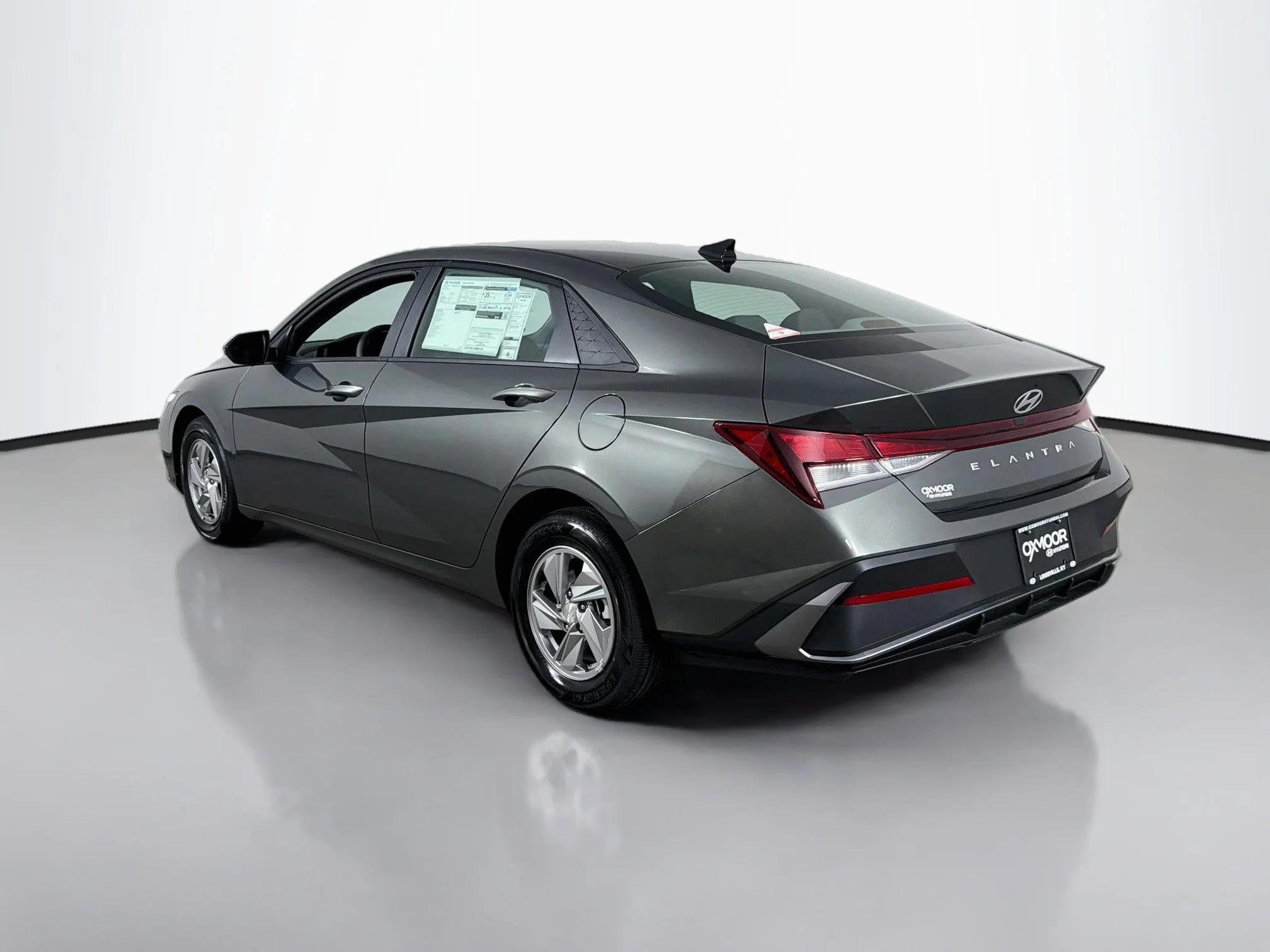 New 2026 Amazon Gray Hyundai SE image 5