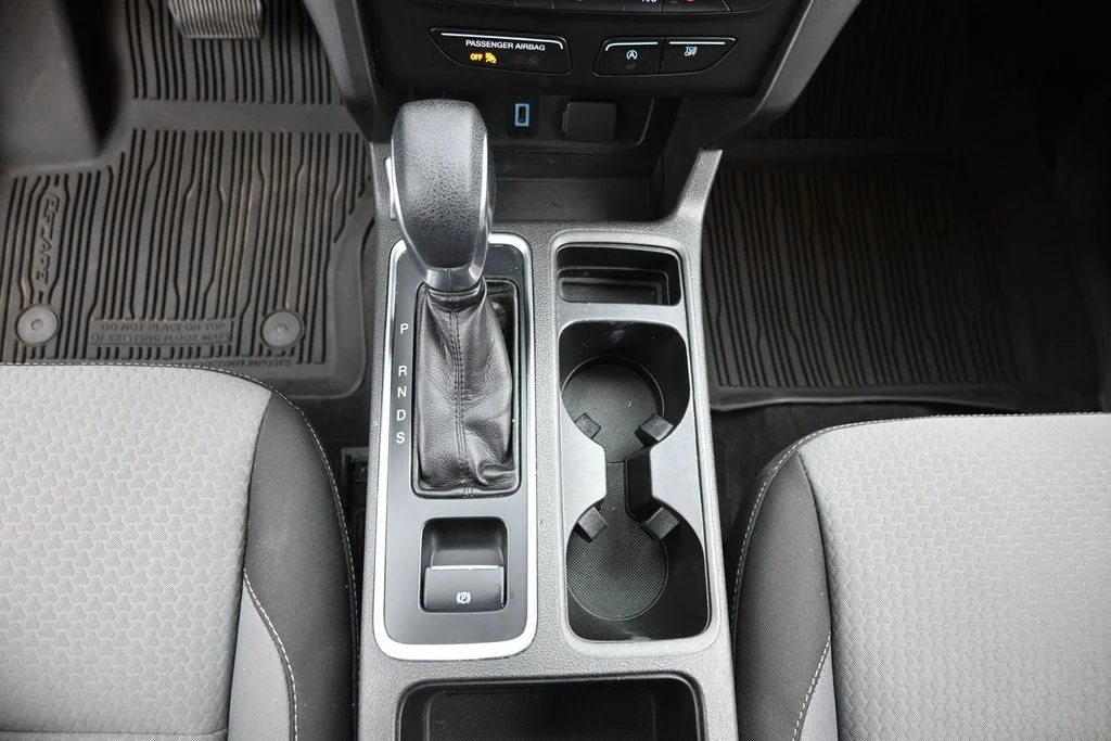 Used 2019 Gray Ford SE image 20