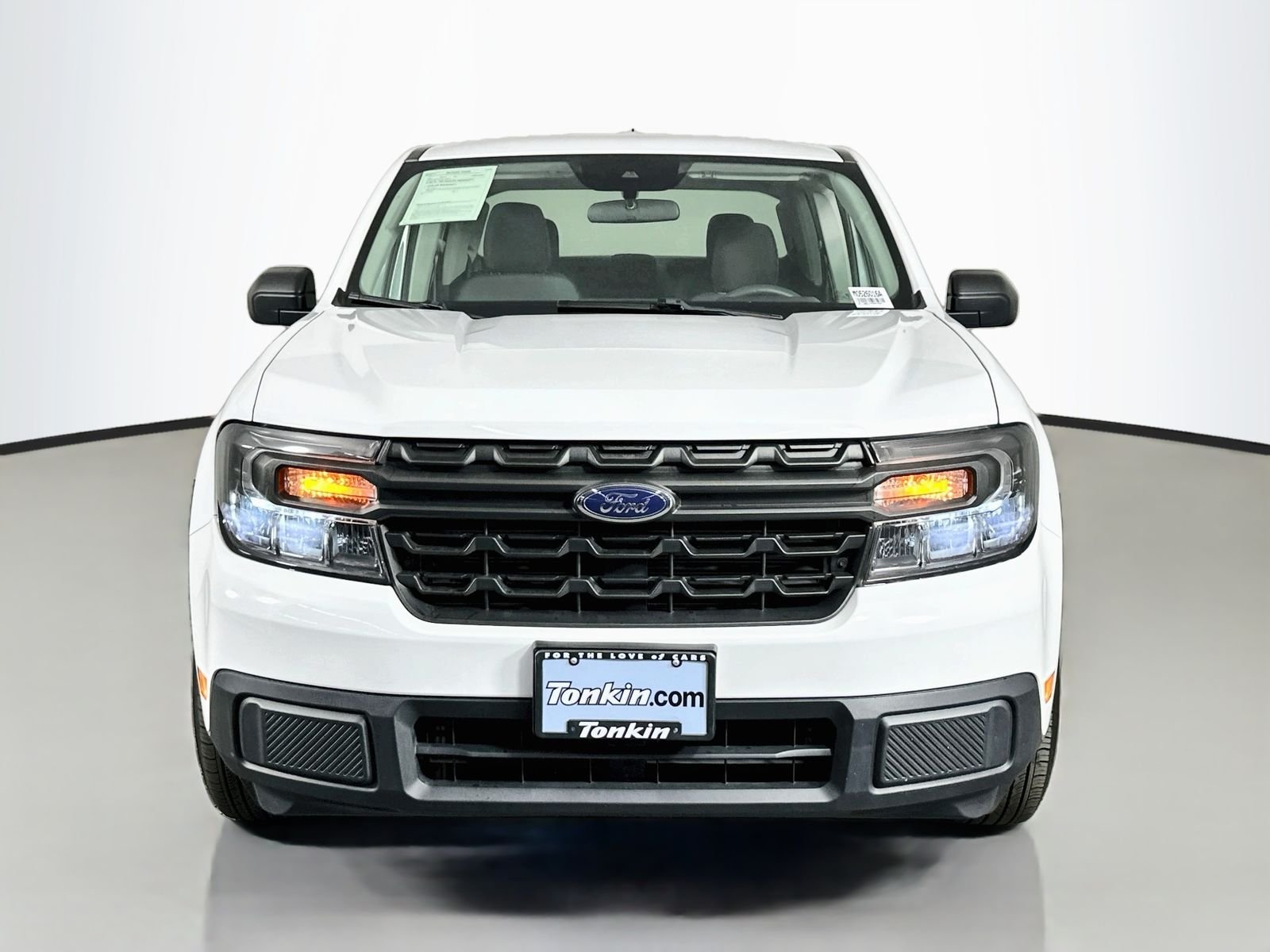 Used 2023 Oxford White Ford XL image 2