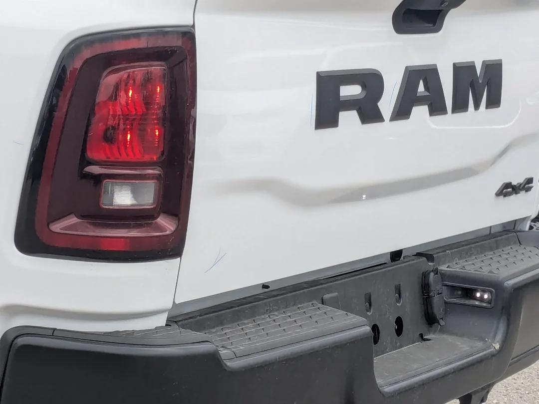 New 2026 White RAM Tradesman - - 4x4 - 6.7L Cummins Diesel - 5th Wheel Prep - 12 Uconnect Nav - Tow Mirrors & More! image 11