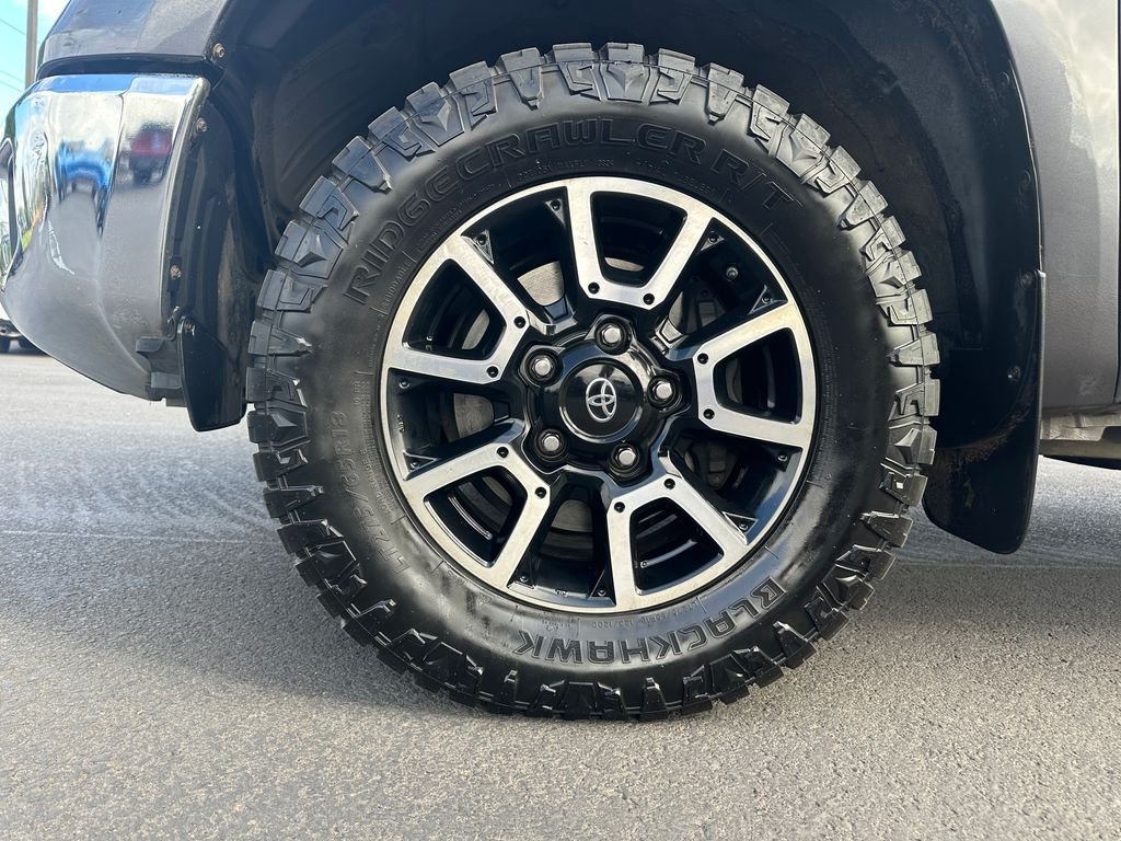 Used 2020 Magnetic Gray Metallic Toyota SR5 image 11