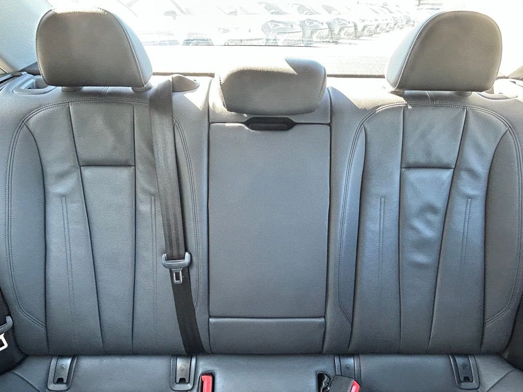 Used 2019  Audi 2.0T Premium image 13