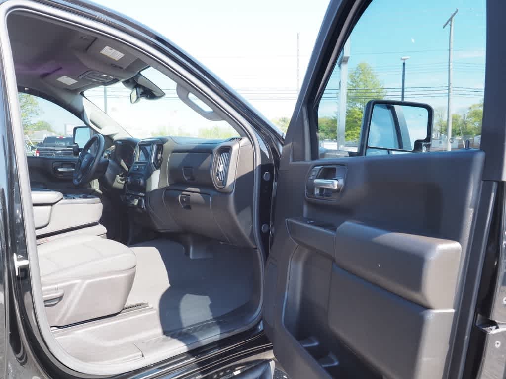 2025 Chevrolet Silverado 2500HD Custom - Photo 41