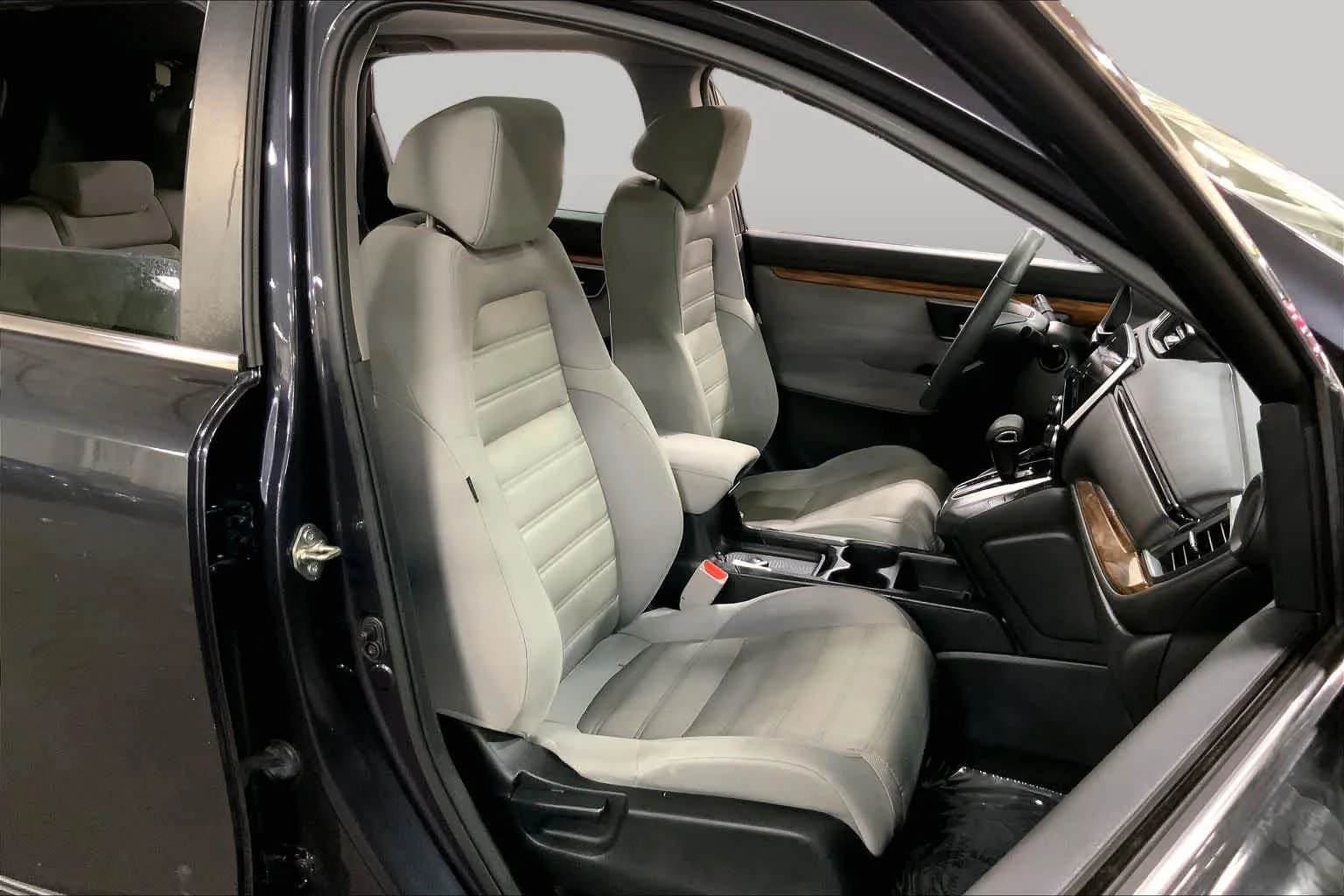Used 2017 Gunmetal Metallic Honda EX image 9