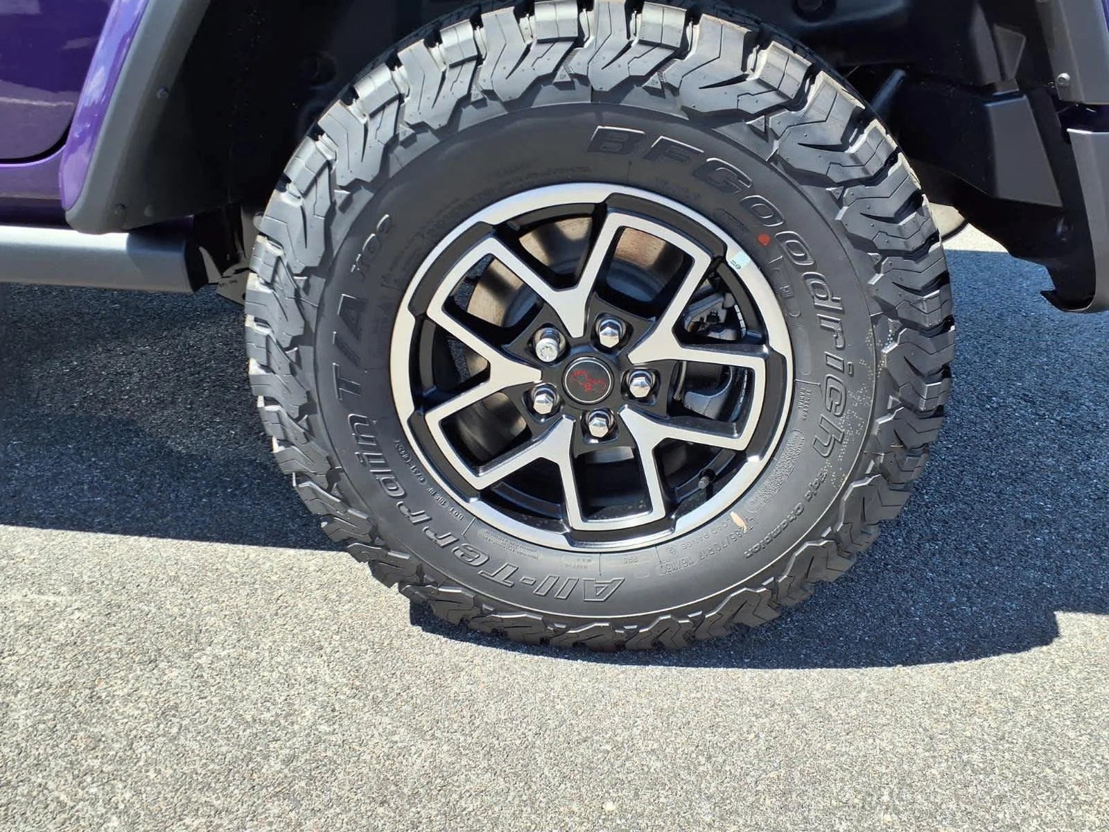 New 2026 Reign Jeep Rubicon image 13