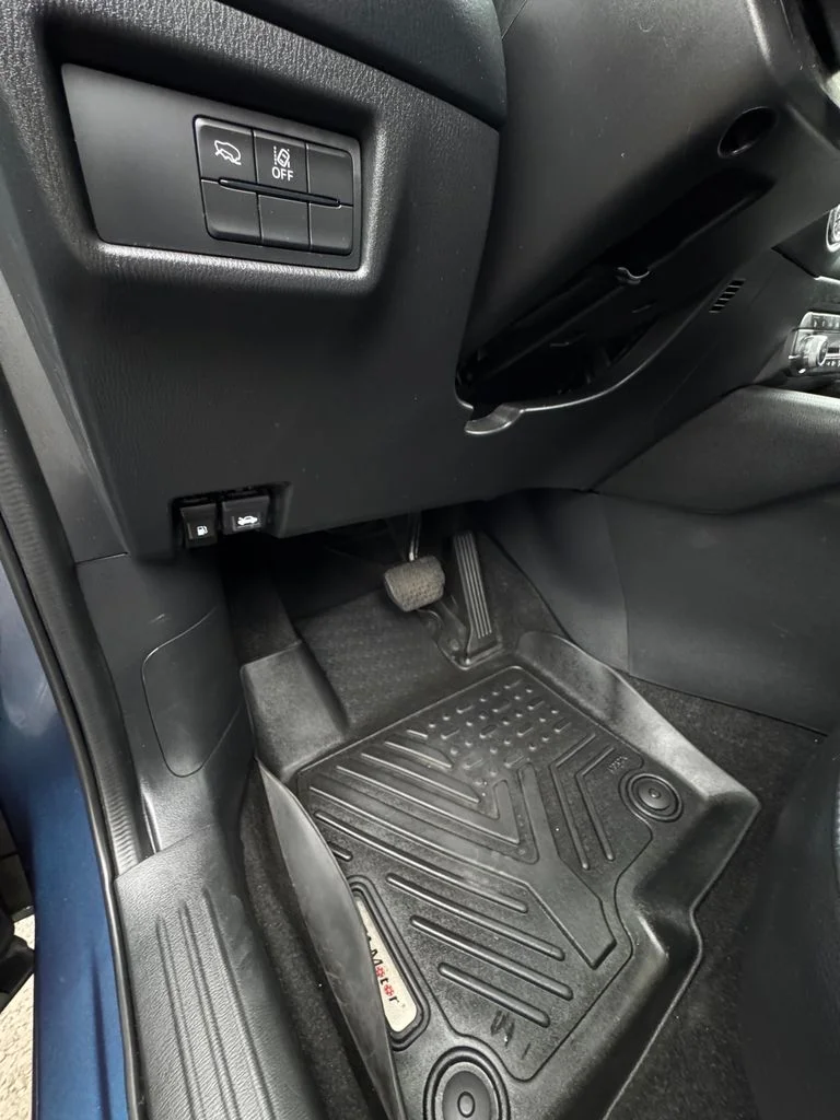 Used 2023 Eternal Blue Mica Mazda 2.5 S Preferred Package image 15