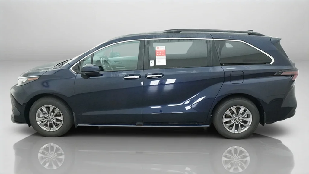 New 2026 Blueprint Toyota XLE image 2