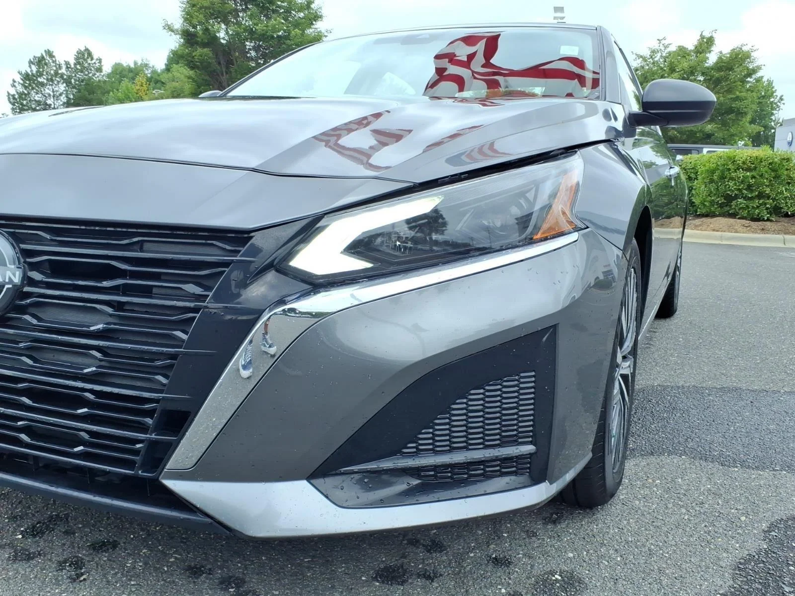 Used 2024 Gun Metallic Nissan 2.5 SV image 13