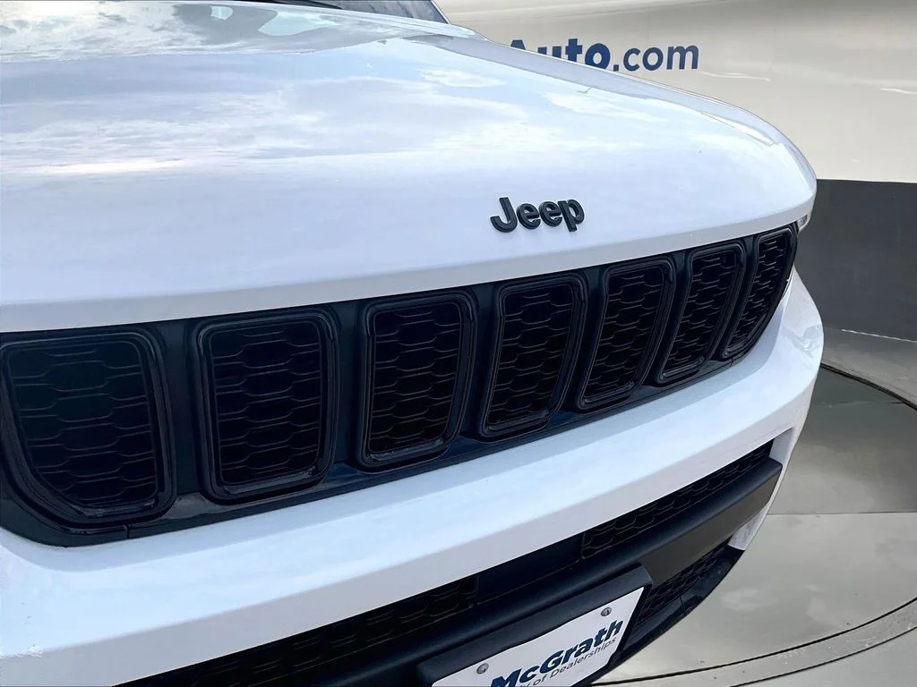 Certified Used 2023 White Jeep Altitude image 36