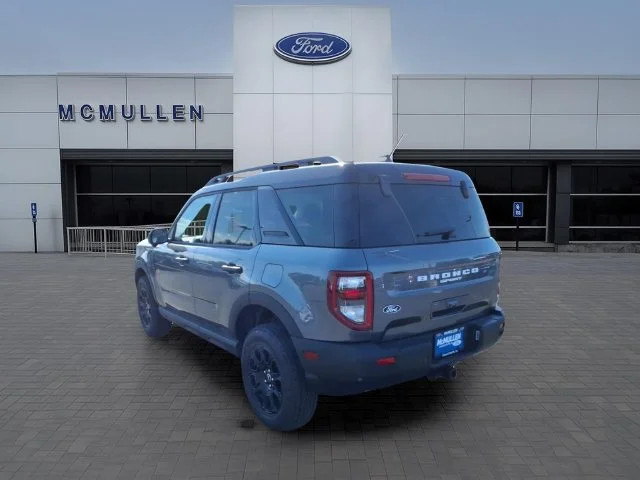 New 2026 Carbonized Gray Metallic Ford Badlands® image 7