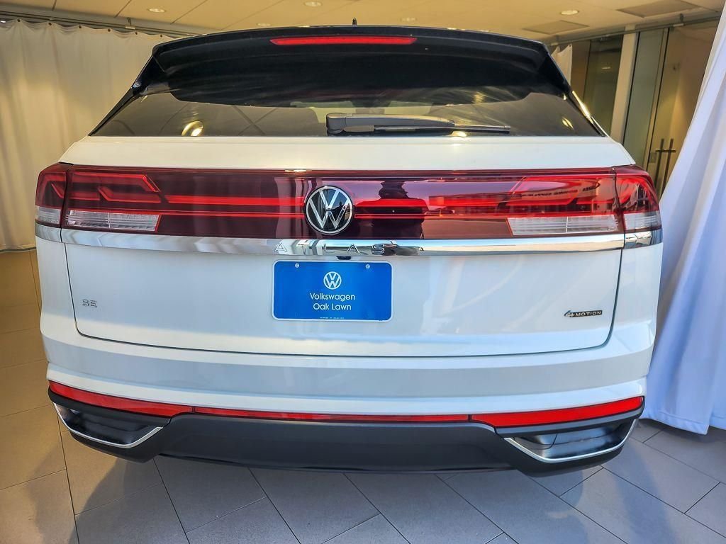 2026 Volkswagen Atlas Cross Sport SE - Photo 4
