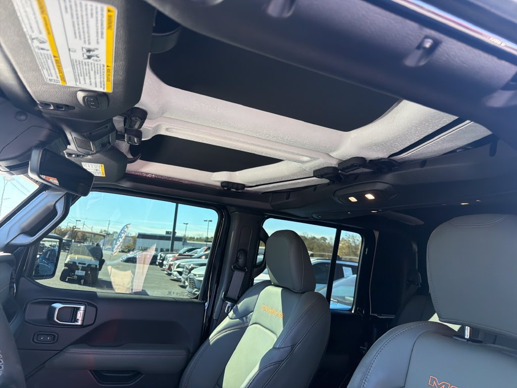 Used 2026 Black Jeep Mojave X image 24