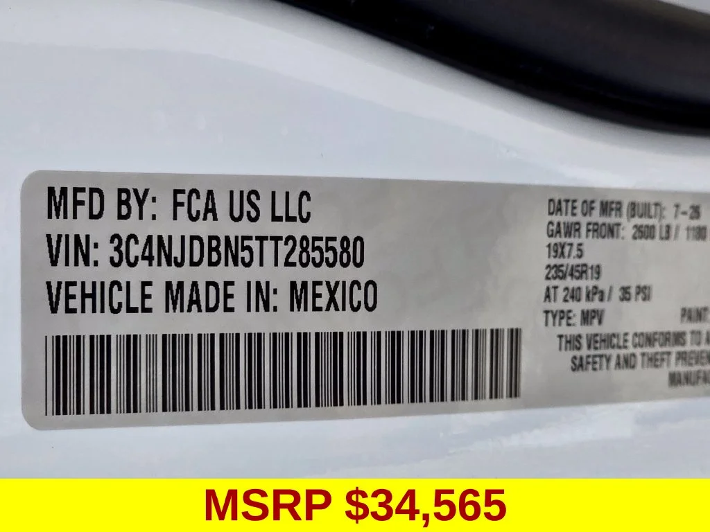 New 2026 White Jeep Latitude image 43