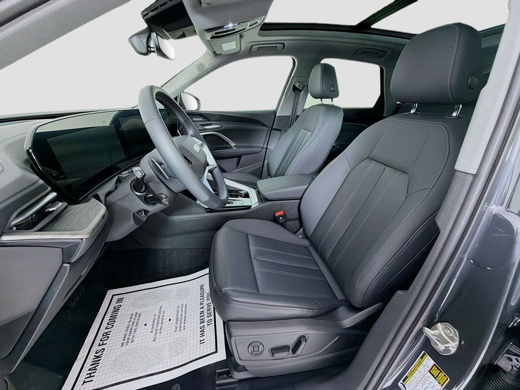 Used 2025 Tambora Gray Metallic Audi Premium Plus 2.0 TFSI quattro image 22