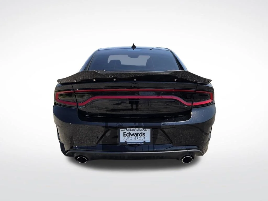 Used 2019 Black Dodge R/T Scat Pack image 4