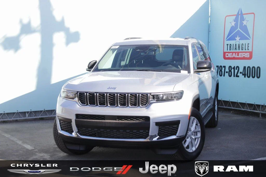 2024 Jeep Grand Cherokee L Laredo X's photo