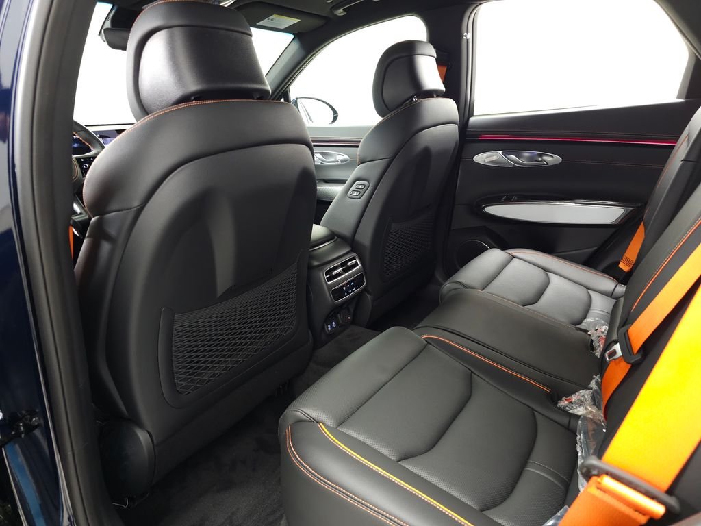 New 2026 Capri Blue Genesis 2.5T SPORT PRESTIGE image 30