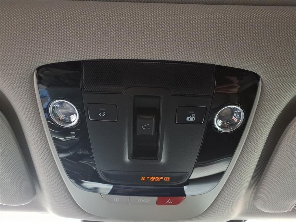 2022 KIA SORENTO - Image 25