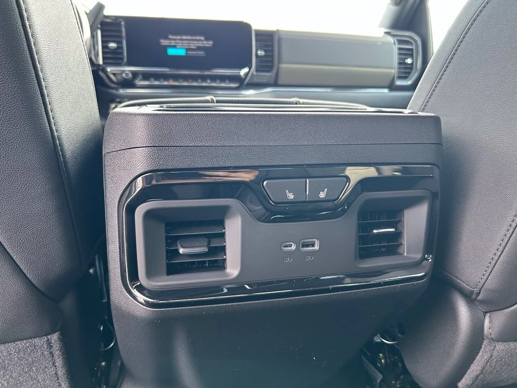 2026 Chevrolet Silverado 2500 HD ZR2 - Photo 14