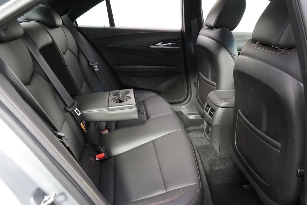 Used 2023 Argent Silver Metallic Cadillac Sport image 18