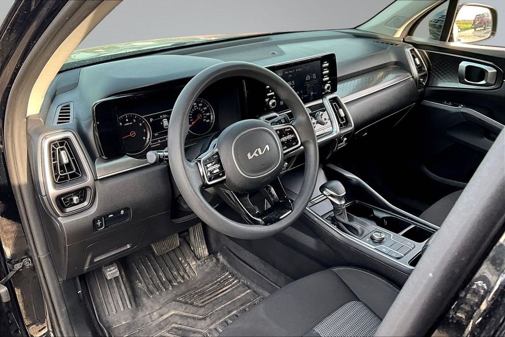 Used 2023 Black Kia LX image 14