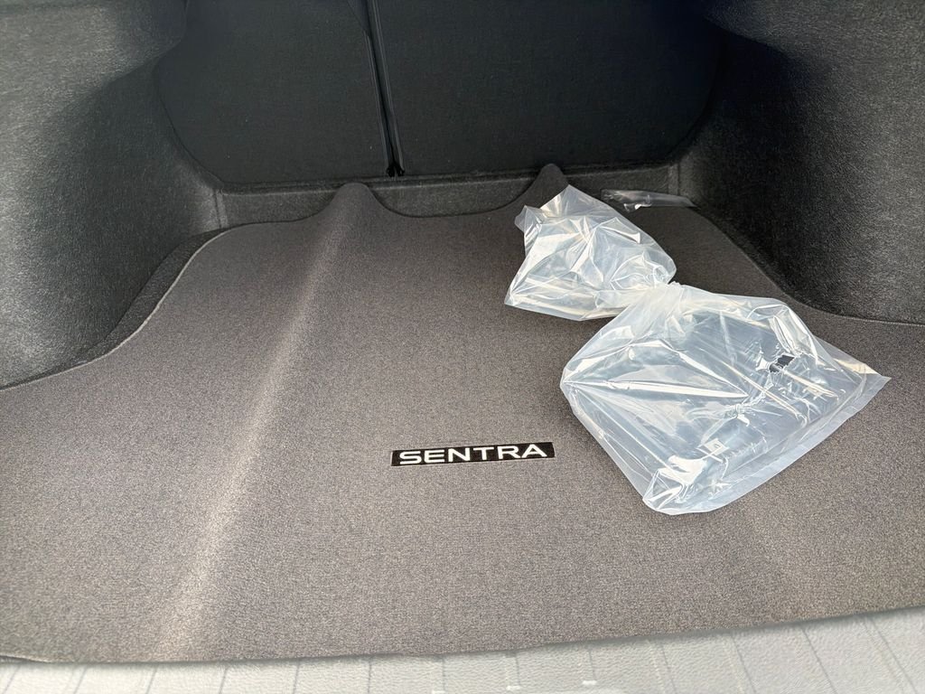 New 2026 Nissan Sentra SR 4D Sedan