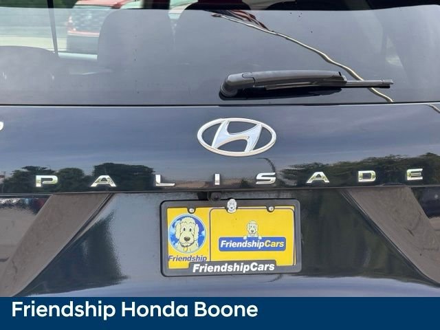 Used 2024 White Hyundai SEL image 12