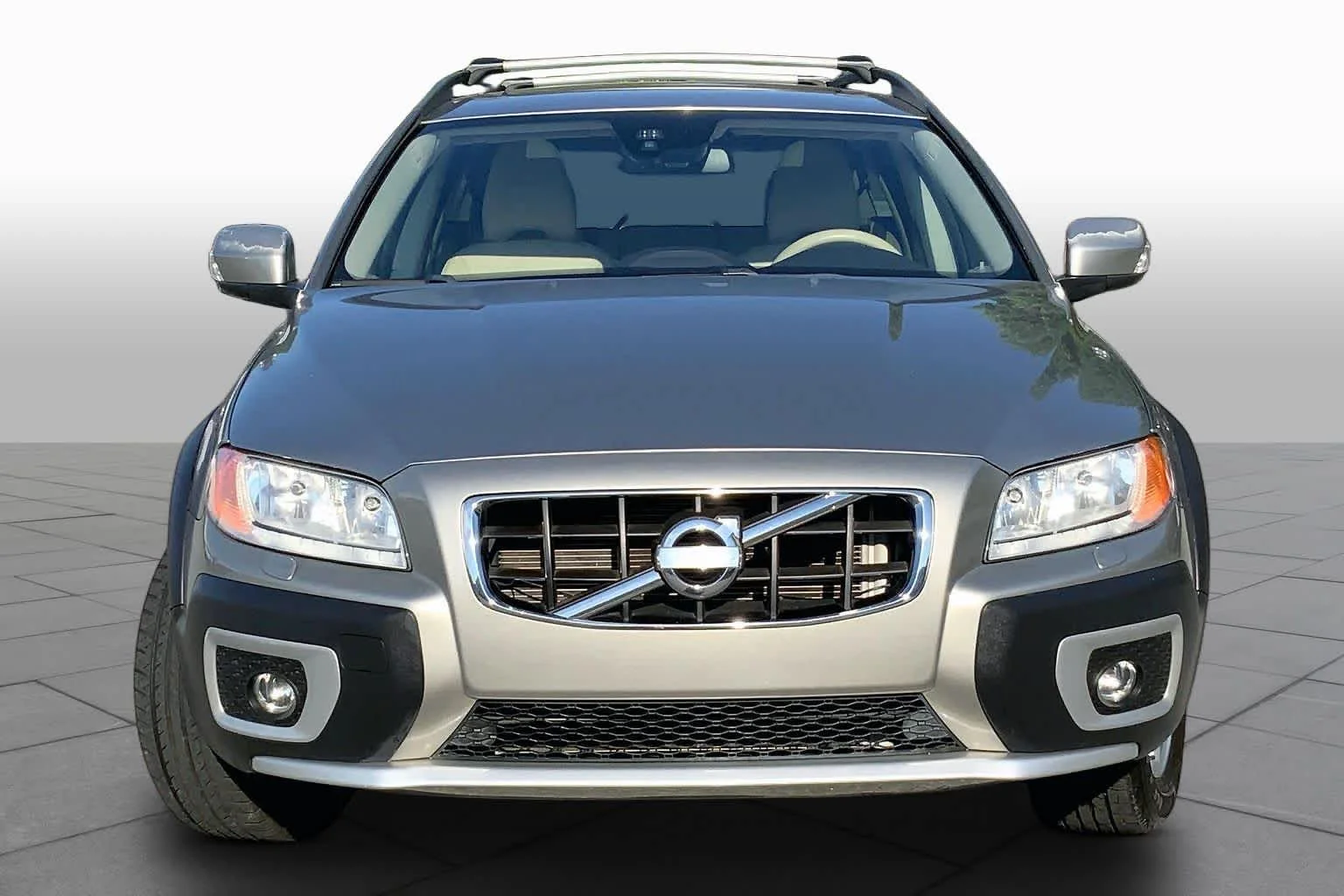 Used 2013 Twilight Bronze Metallic Volvo 3.2L image 3