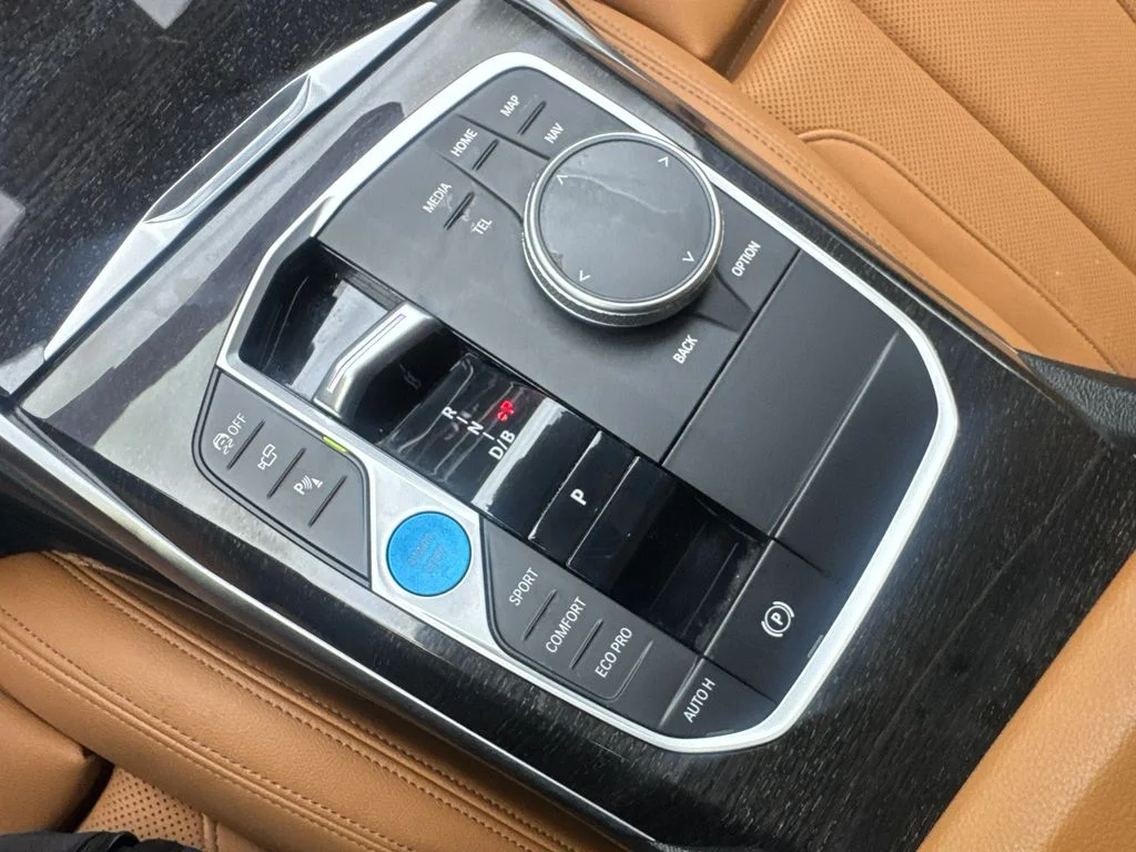 Used 2024 Green BMW eDrive35 image 69