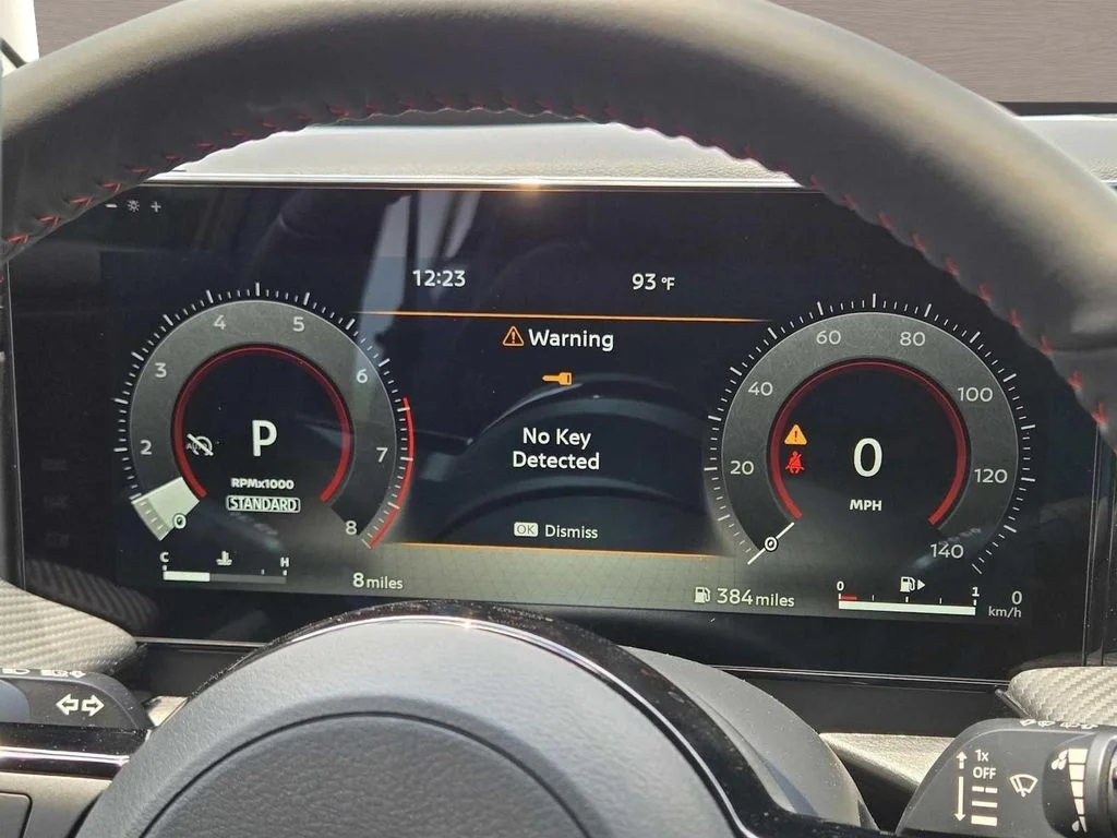 2025 Nissan Kicks SR - Photo 25