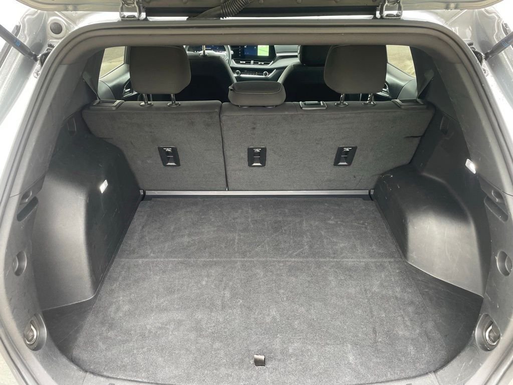 2025 Chevrolet Equinox LT - Photo 16