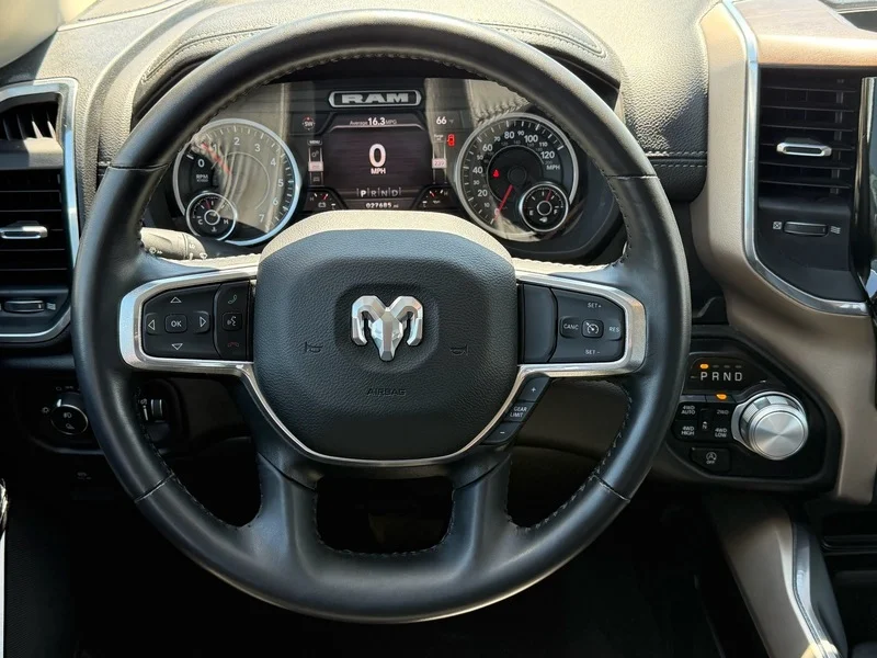 Used 2022 Bright White Clea Ram Laramie image 13