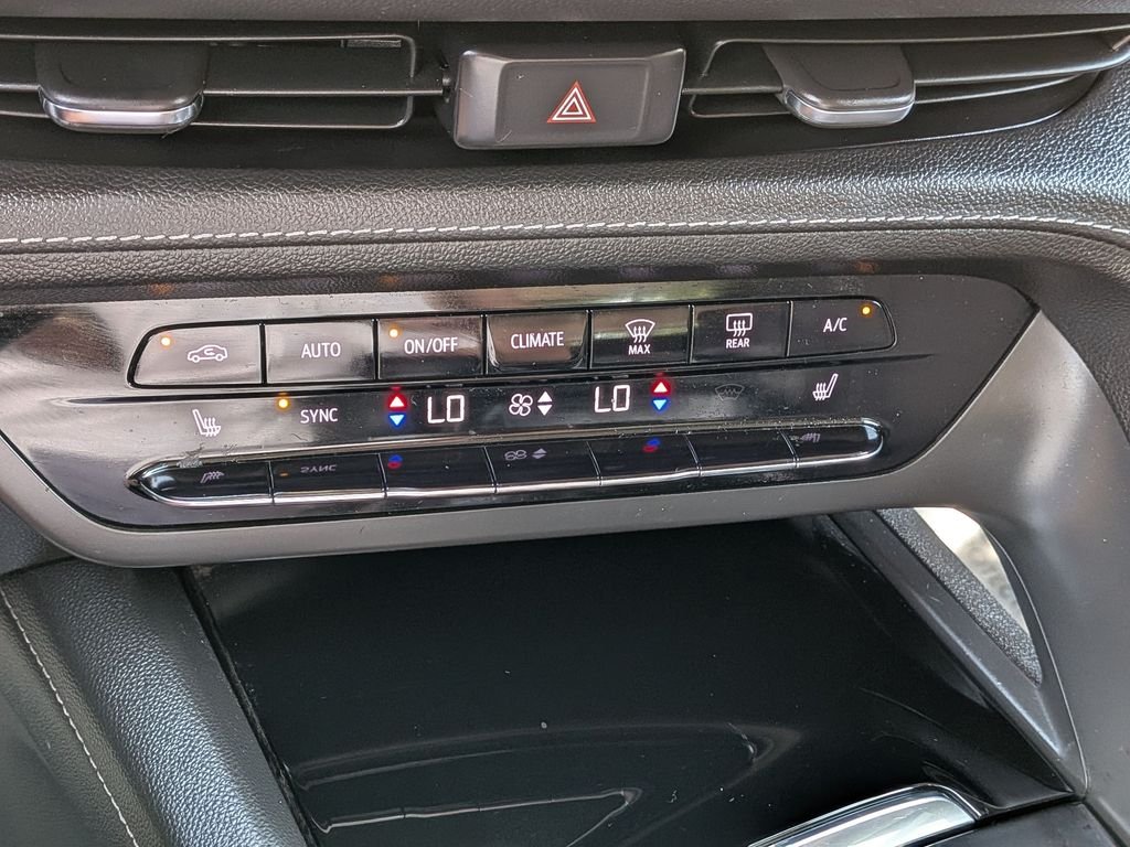 Used 2023 Gray Buick Preferred image 23