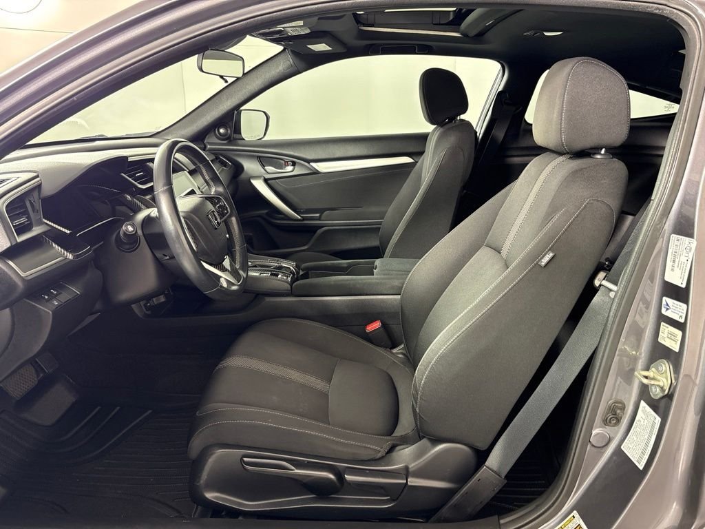 Used 2019  Honda EX image 19