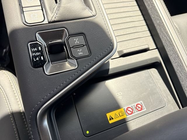 2025 Lexus GX Overtrail - Photo 21