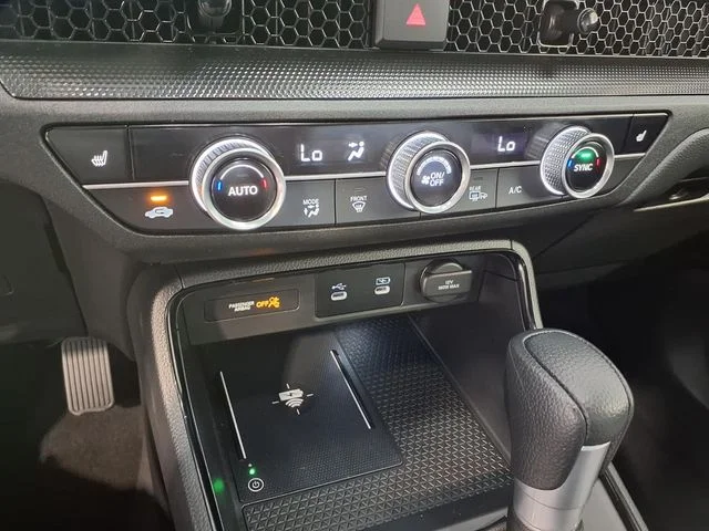 2026 Honda CR-V EX - Photo 12