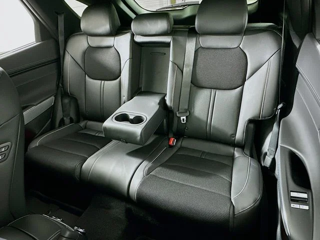 New 2025 Genesis GV70 2.5T