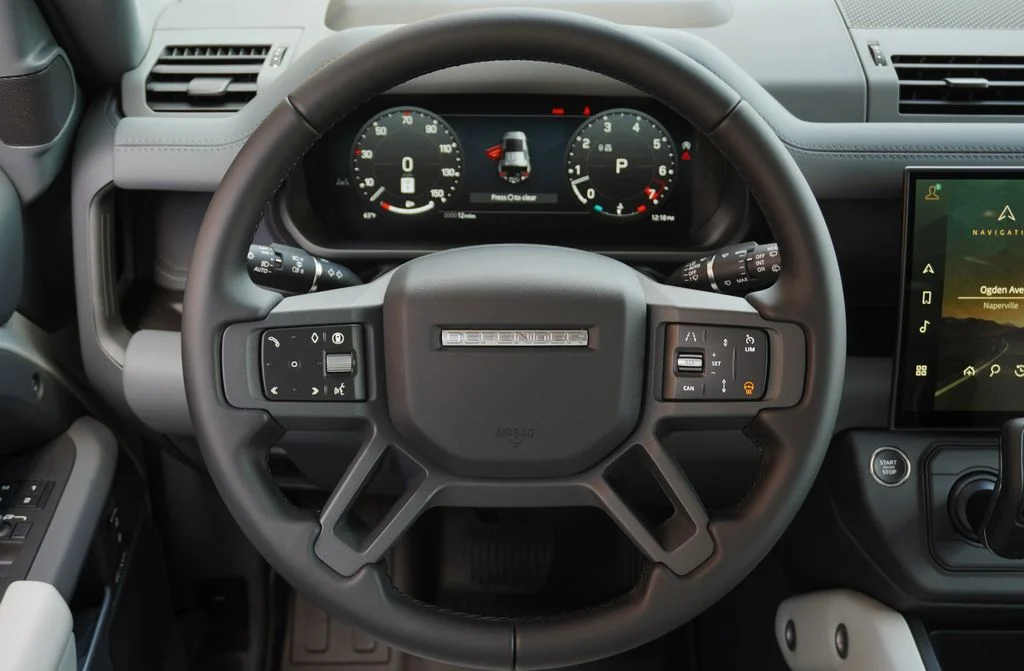 Used 2026 Gray Land Rover X-Dynamic SE image 17