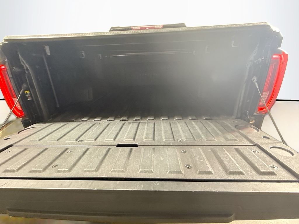 Used 2019 Onyx Black GMC Denali image 29