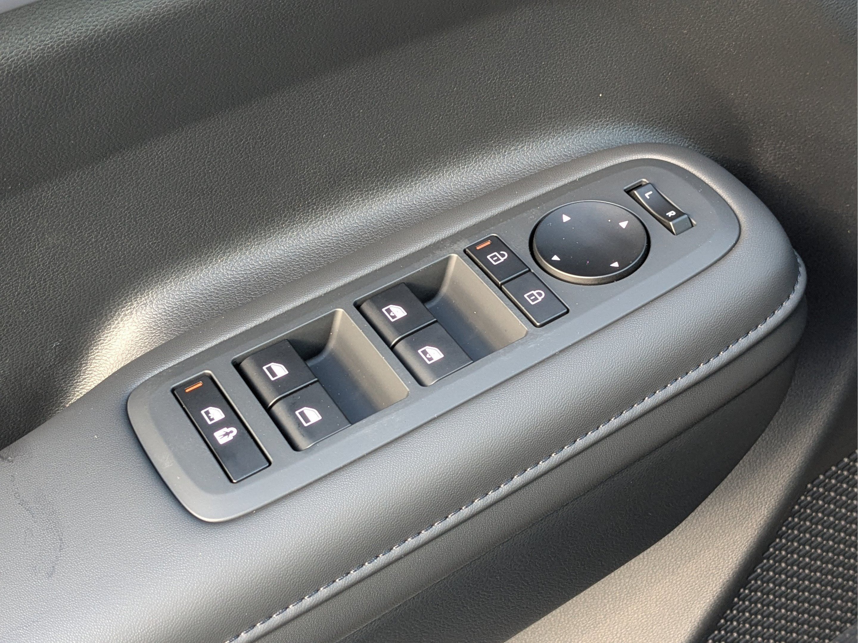 New 2027 Ecotronic Gray Hyundai SEL image 23