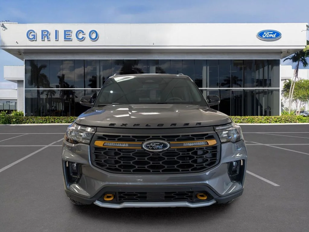 New 2026 Gray Ford Tremor image 2