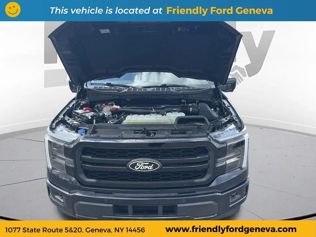 Used 2025 Blue Ford Lariat image 33