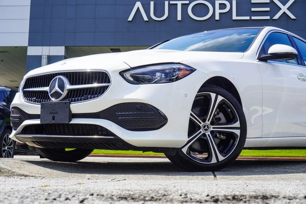 Used 2025 White Mercedes-Benz C 300 image 2